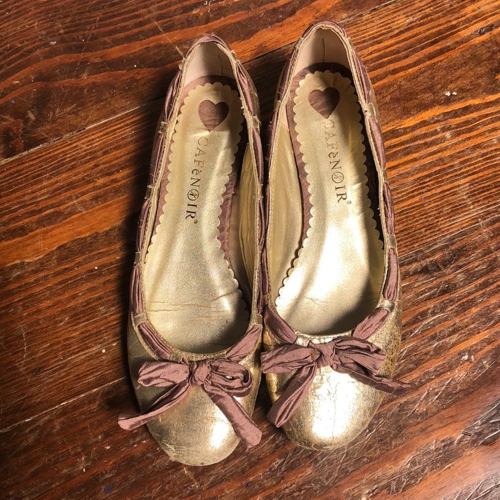 Gold bow flats